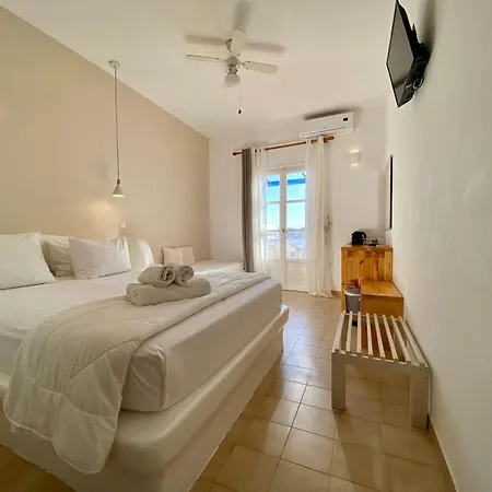 Serene Hill נאוסה