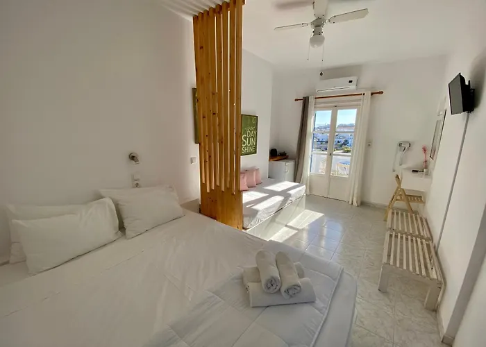 Serene Hill Hotel Naousa (Paros)